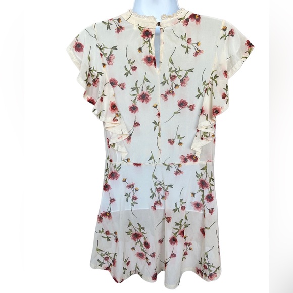 Floral Mesh Babydoll Top with Flutter Sleeves - Size M - Picture 2 of 4